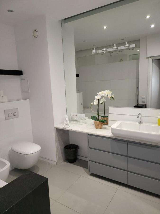 Amber Apartament 127 クラクフ エクステリア 写真